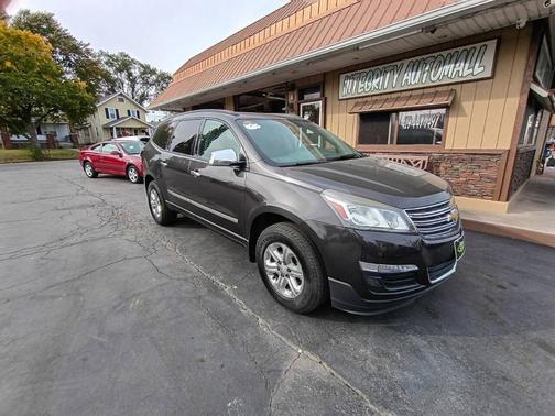 2017 Chevrolet Traverse LS