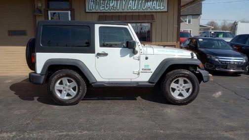 2015 Jeep Wrangler Sport