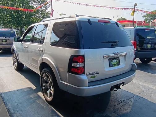 2010 Ford Explorer Limited