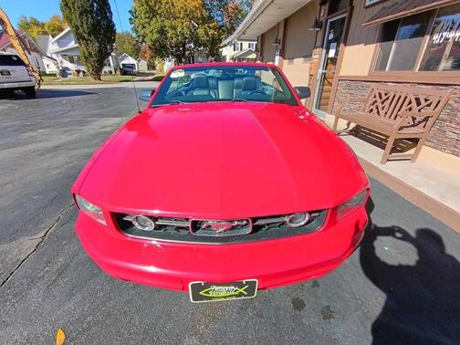 2008 Ford Mustang Premium