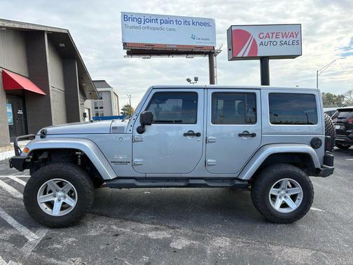 2014 Jeep Wrangler Unlimited Sahara