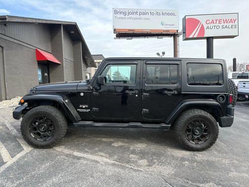 2017 Jeep Wrangler Unlimited Sahara