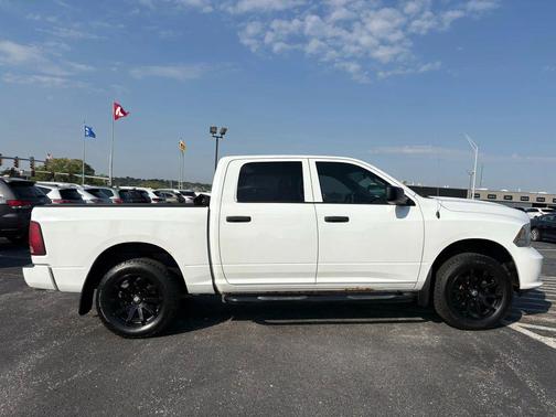 2015 RAM 1500 Tradesman/Express