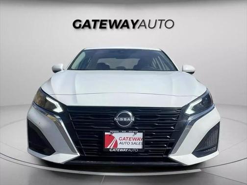 2023 Nissan Altima S FWD