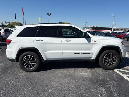 2018 Jeep Grand Cherokee Trailhawk