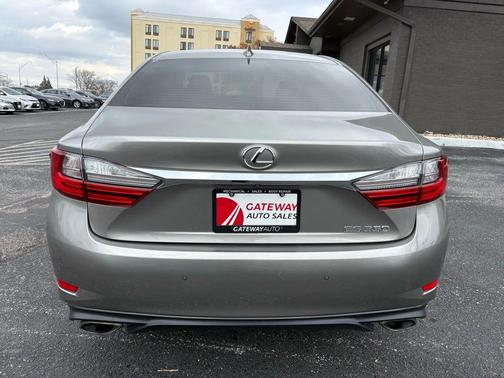 2018 Lexus ES 350 Base