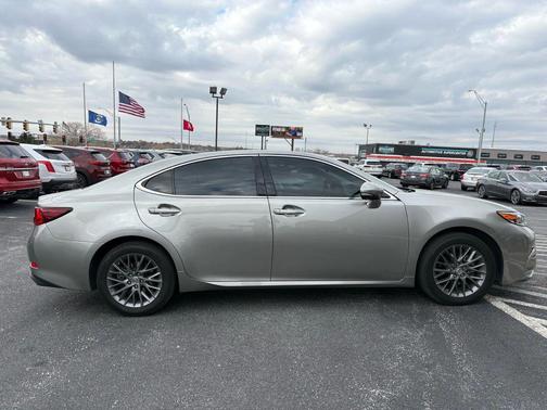 2018 Lexus ES 350 Base