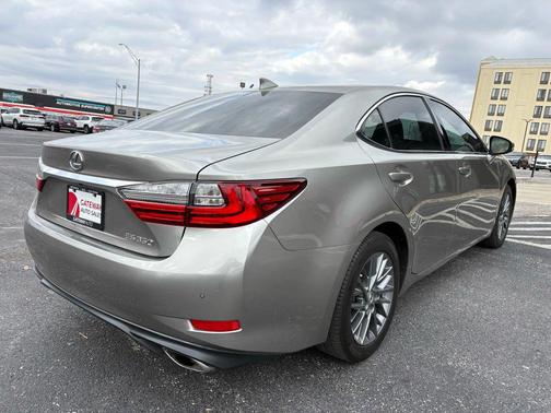 2018 Lexus ES 350 Base