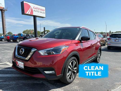 2020 Nissan Kicks SR