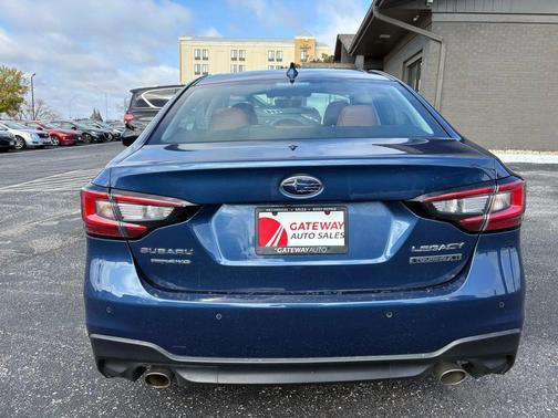 2022 Subaru Legacy Touring XT