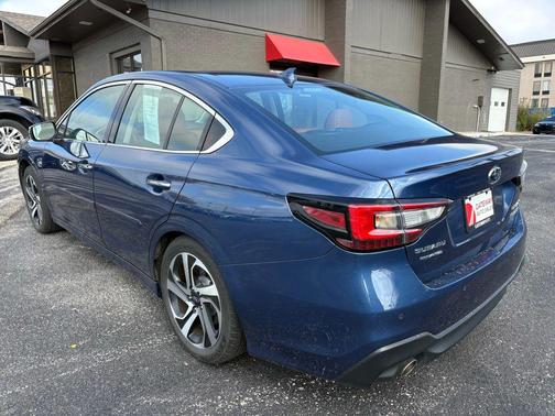 2022 Subaru Legacy Touring XT