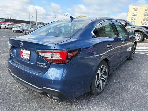 2022 Subaru Legacy Touring XT