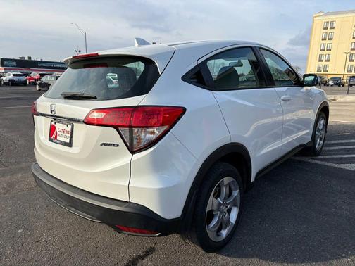 2021 Honda HR-V LX