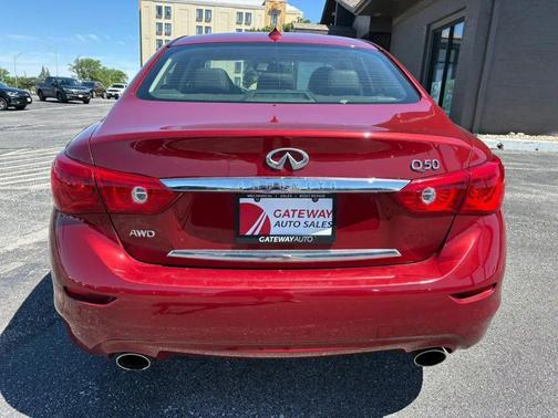 Venetian Ruby 2014 INFINITI Q50 Premium