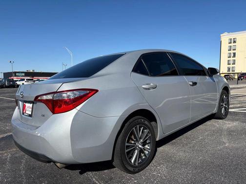 2016 Toyota Corolla LE Premium