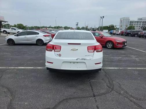 2015 Chevrolet Malibu 2LT