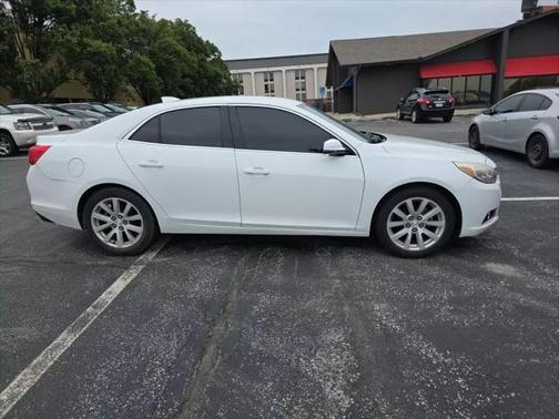 2015 Chevrolet Malibu 2LT