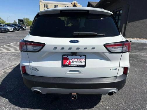 Star White Metallic Tri-Coat 2020 Ford Escape SEL