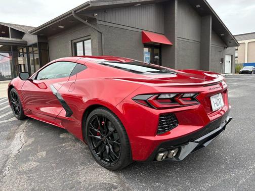 2024 Chevrolet Corvette Stingray w/2LT