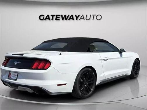 2017 Ford Mustang EcoBoost Premium