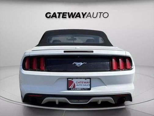 2017 Ford Mustang EcoBoost Premium