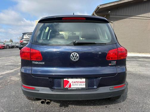 2016 Volkswagen Tiguan 2.0T S 4MOTION