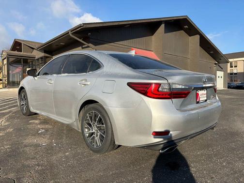 2016 Lexus ES 350 Base
