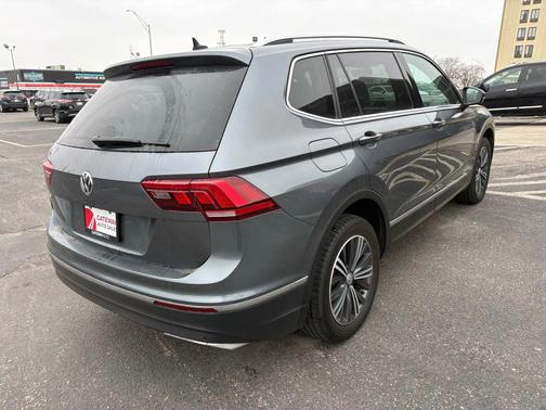 2019 Volkswagen Tiguan 2.0T SEL