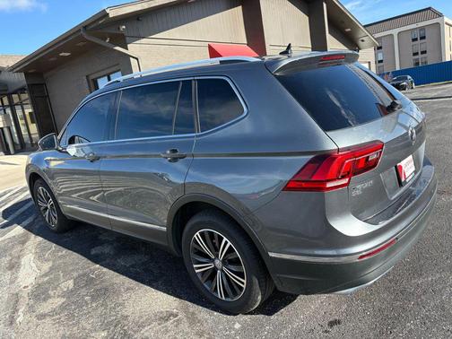 2018 Volkswagen Tiguan 2.0T SEL