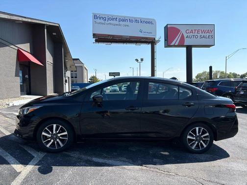 2021 Nissan Versa 1.6 SV