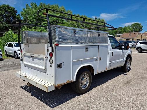 Oxford White 2013 Ford F-250 XL
