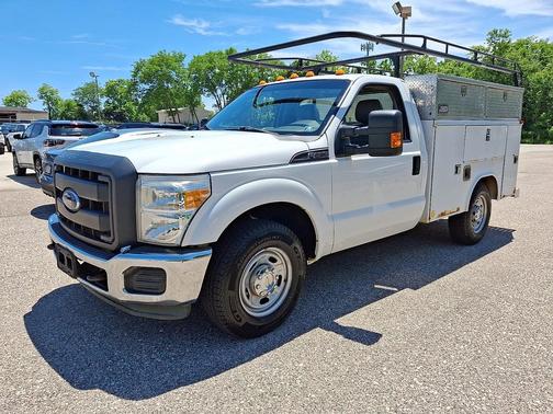 Oxford White 2013 Ford F-250 XL
