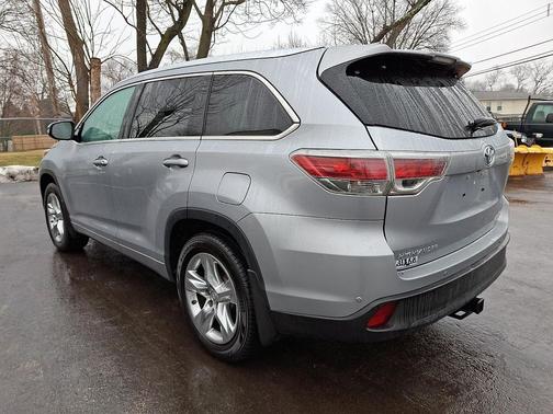 2014 Toyota Highlander Limited Platinum