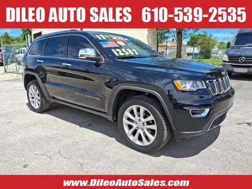 Diamond Black Crystal Pearlcoat 2017 Jeep Grand Cherokee Limited