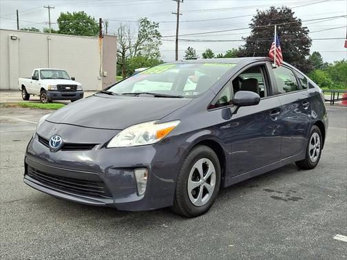 2014 Toyota Prius Two