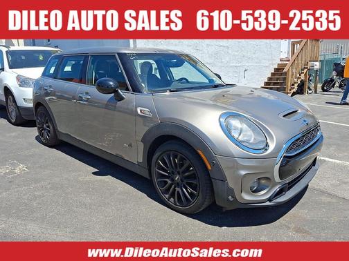 Moonwalk Grey Metallic 2017 MINI Clubman Cooper S ALL4