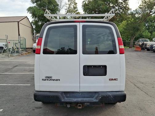 2009 GMC Savana 1500 Base