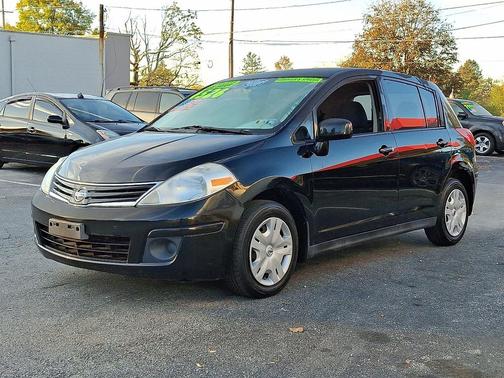 2012 Nissan Versa 1.8 S