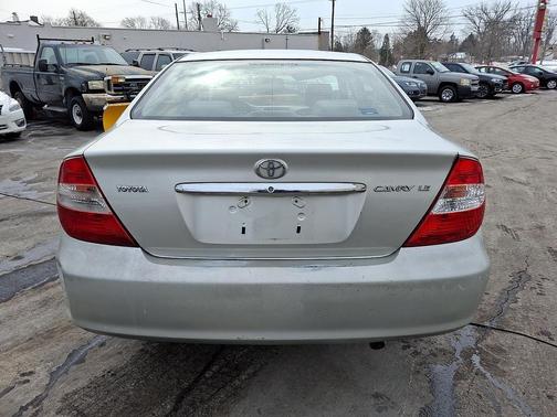 2003 Toyota Camry LE