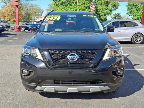2019 Nissan Pathfinder SL