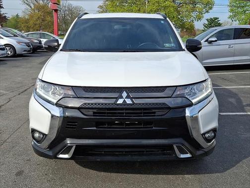 2019 Mitsubishi Outlander LE