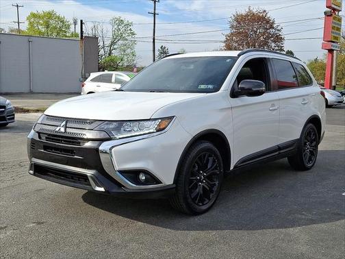 2019 Mitsubishi Outlander LE