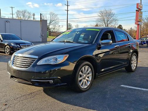 2014 Chrysler 200 Limited