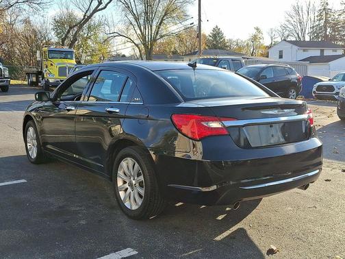 2014 Chrysler 200 Limited