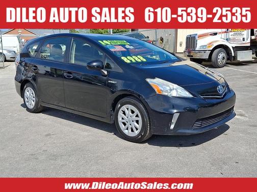 Black - 202 2014 Toyota Prius v Five