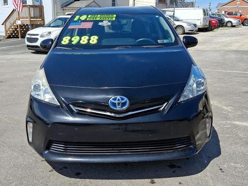 Black - 202 2014 Toyota Prius v Five