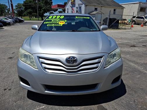 Classic Silver Metallic - 1F7 2010 Toyota Camry LE