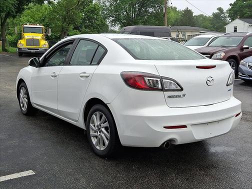 2013 Mazda Mazda3 i Touring