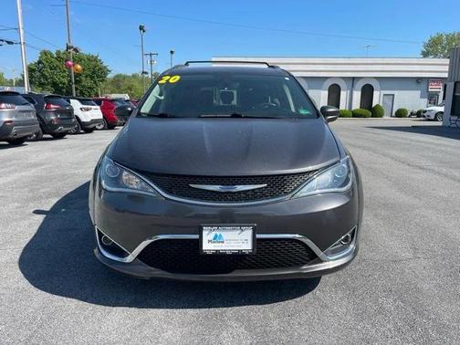 2020 Chrysler Pacifica Touring L