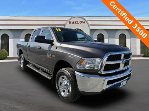 2018 RAM 3500 Tradesman Crew Cab 4x4 64' Box